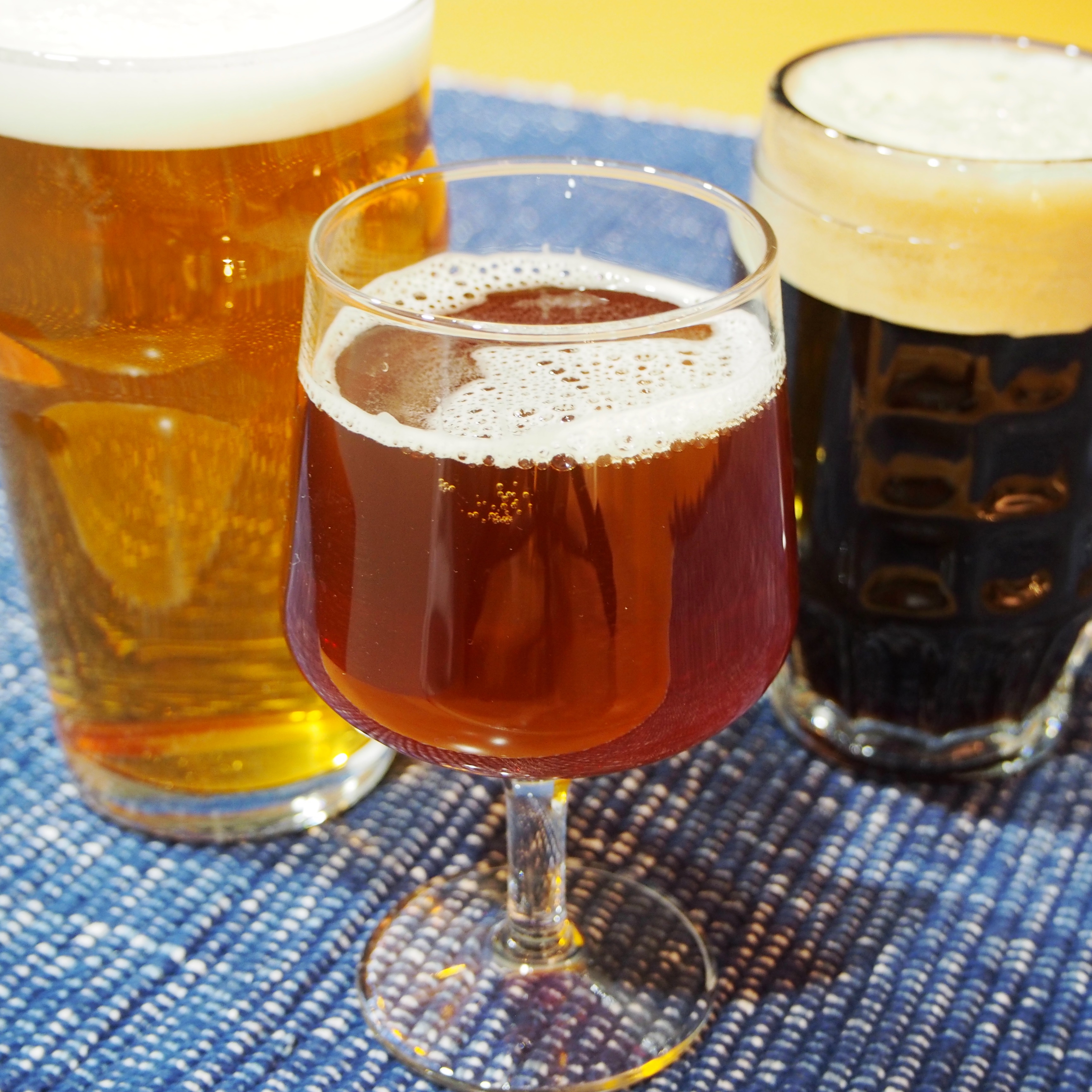 オリジナルのクラフトビールが3種類、日替わりで様々なスタイルを醸造します