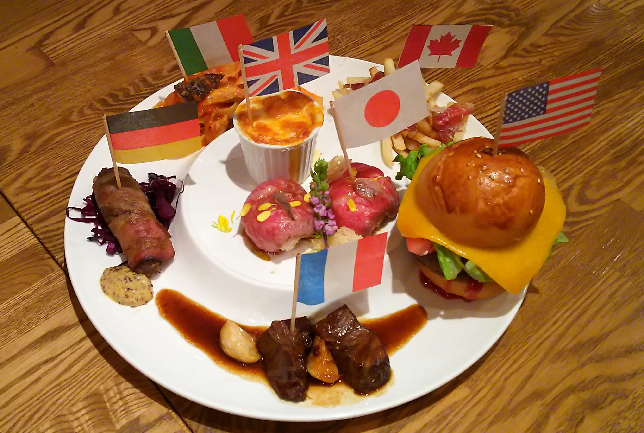 伊勢志摩サミット応援メニュー「肉バルサミット」(3,310円 税抜)