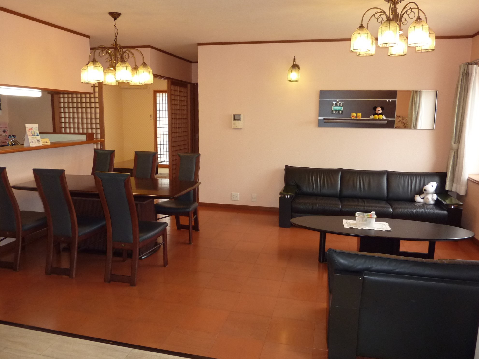 住宅展示場「住まい館石津店」の室内