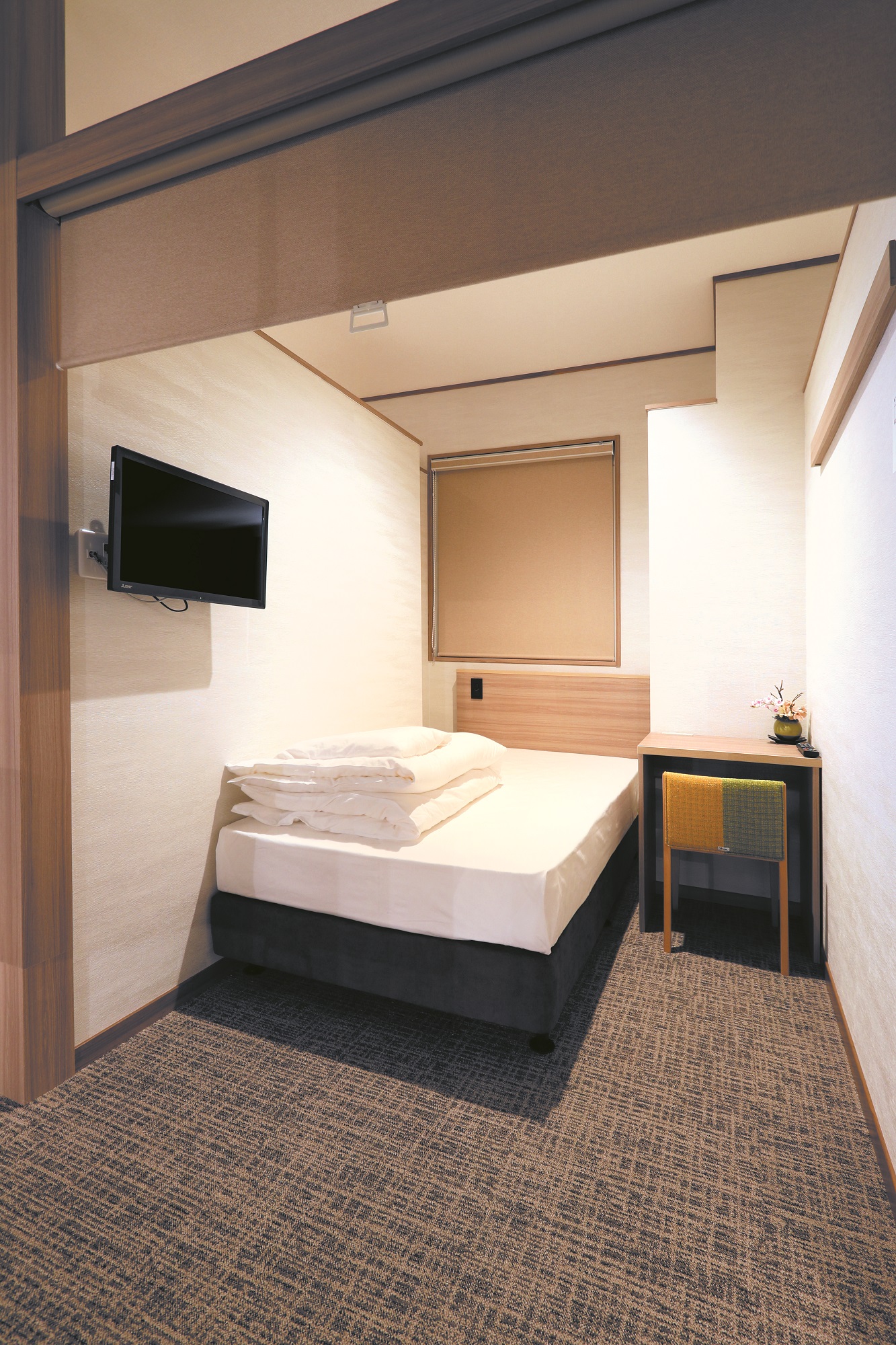 日本中のカプセルホテルを良いとこどり 大阪の外壁リフォーム会社が自社ビルをコンバージョンした カプセルホテルを18年2 3 土 開業 Prでっせ