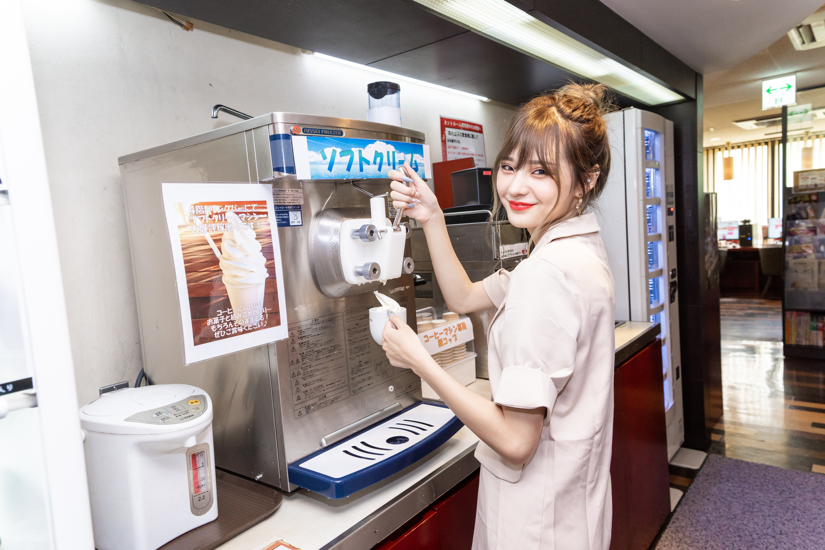 コミック ネットカフェアプレシオ梅田店に梅田 初のネットルームが登場 これを記念とし関西コレクションエンターテイメント所属モデルのmiuさんがイメージキャラクターに就任 Prでっせ コミック ネットカフェアプレシオ梅田店に梅田 初のネットルームが登場 これを記念とし関西コレクションエンターテイメント所属モデルのmiuさんがイメージキャラクターに就任 Prでっせ