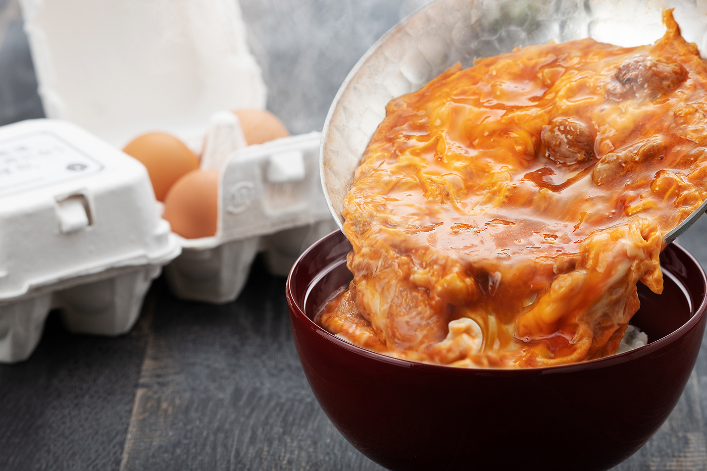 1年間に2万杯以上を売り上げた極 親子丼が自宅で味わえるミールキットを販売 Prでっせ 1年間に2万杯以上を売り上げた極 親子丼が自宅で味わえるミールキットを販売 Prでっせ