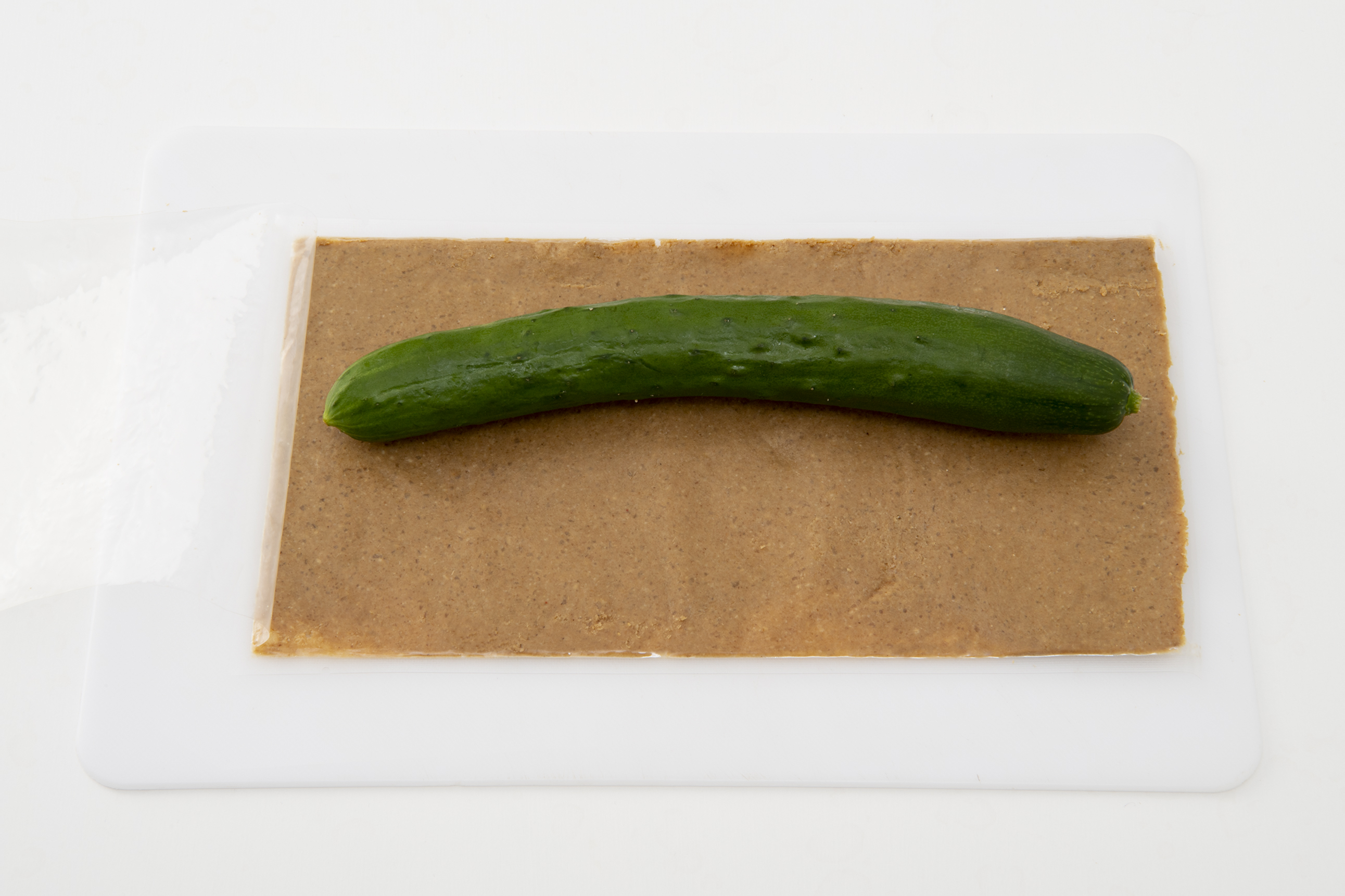 食材に巻くだけで簡単にぬか漬けができる