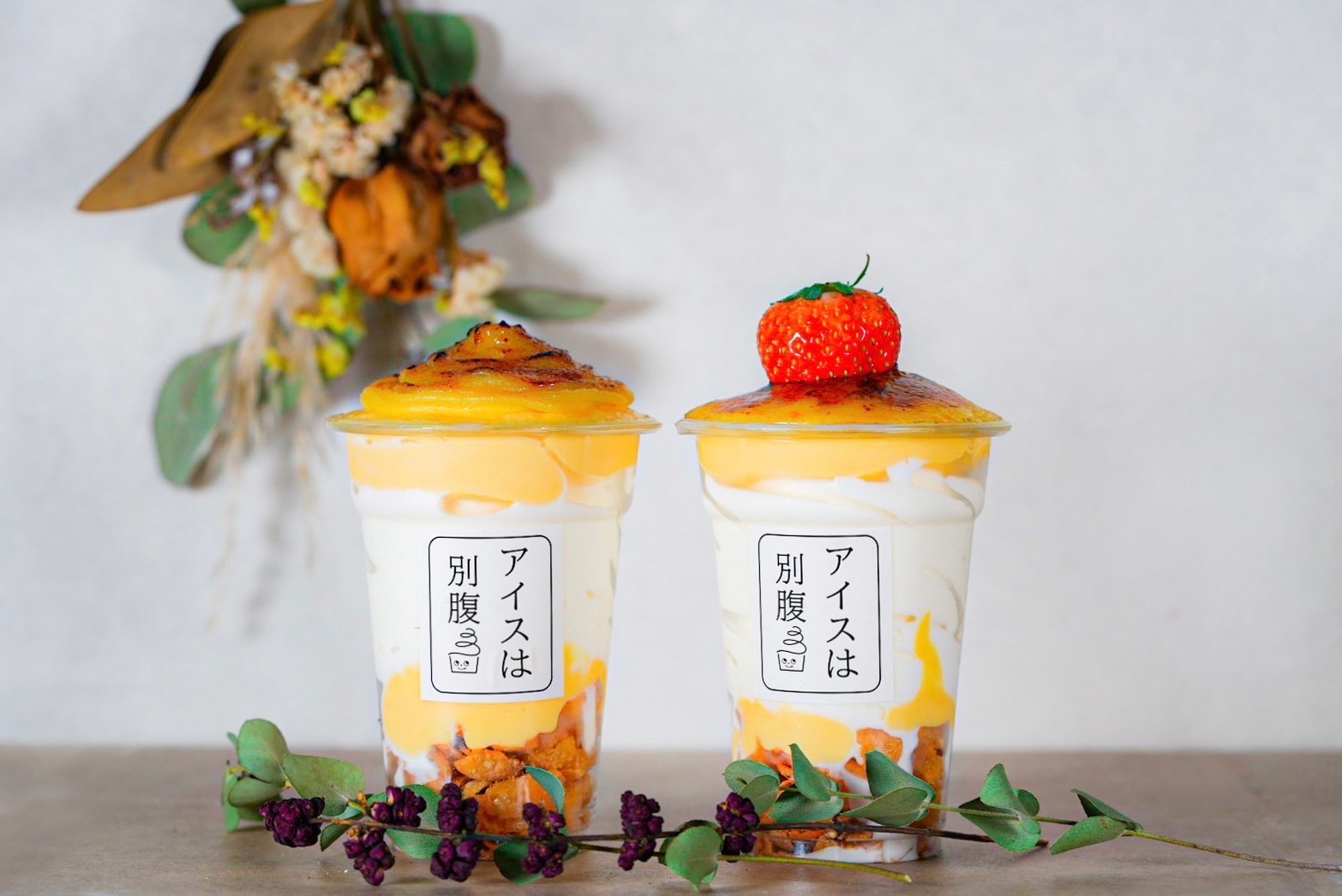大阪初出店！1日最高780個販売の“夜パフェ専門店” スイーツ激戦区
