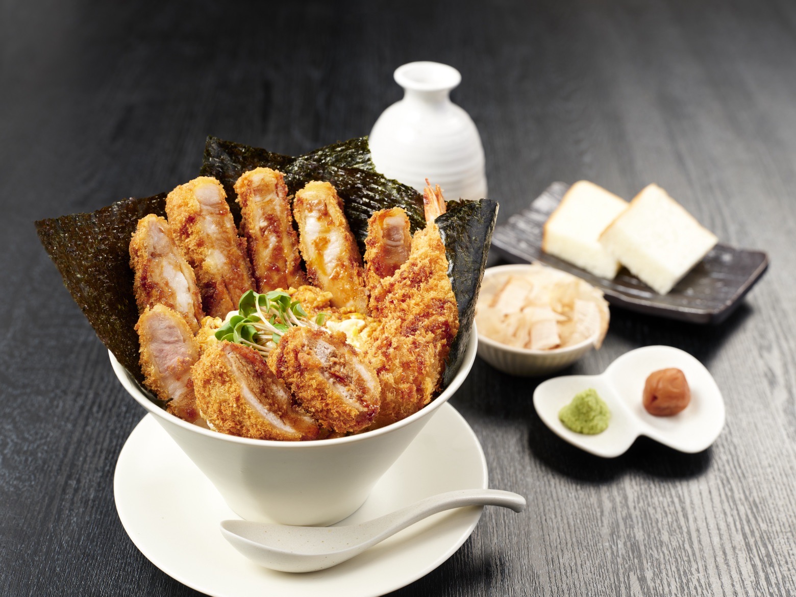 幸せのカツ丼！思わず食べたことを話したくなる“金のカツ丼”│PR