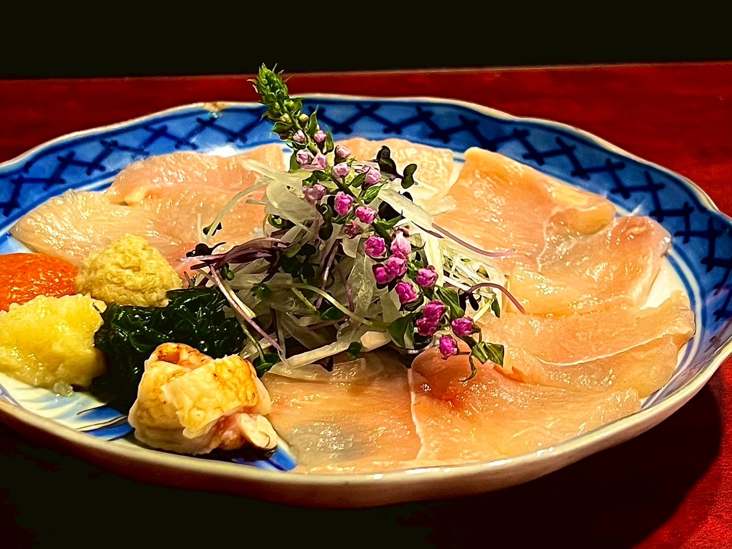 くーまくん 予約1年待ちの焼鳥店「熊の焼鳥」に立ち飲みの新業態 梅田・お初天神に