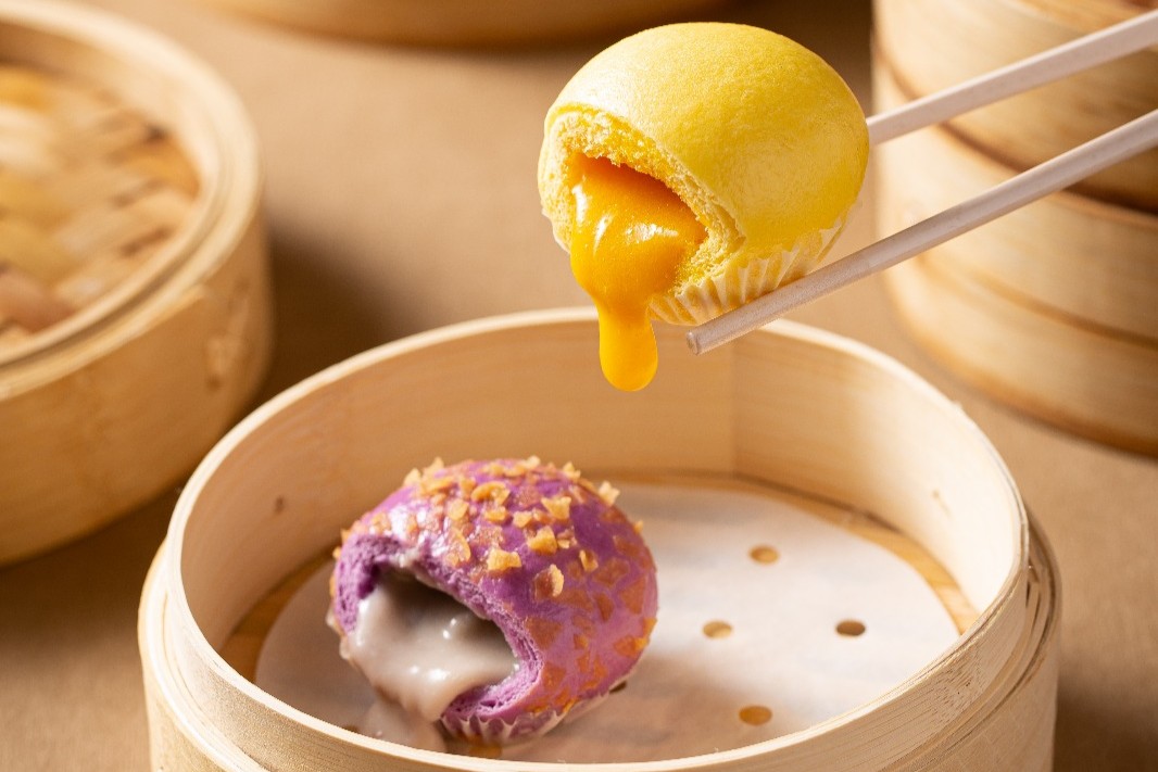 特製・二色まんじゅう(カスタード・タロイモ)