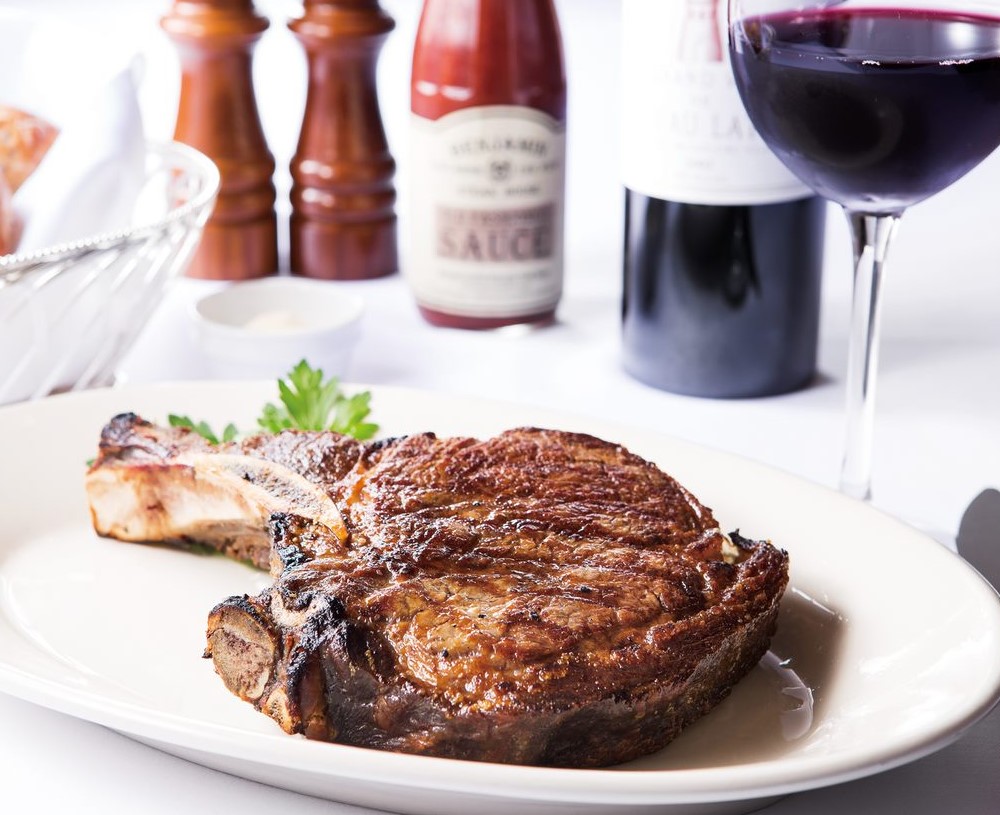 熟成肉のリブアイステーキ