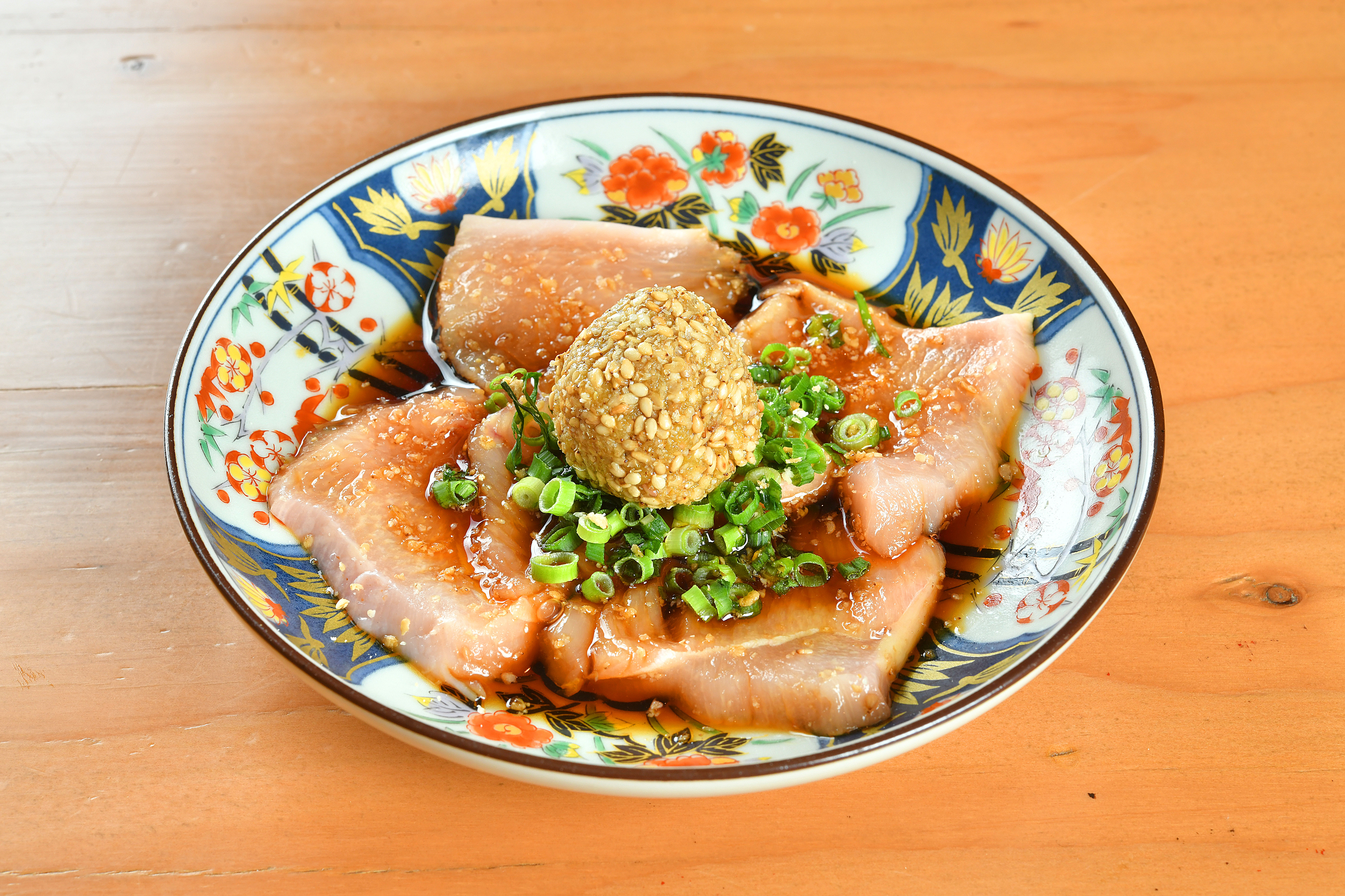 大摩桜むね刺し(胡麻醤油) 638円(税込)