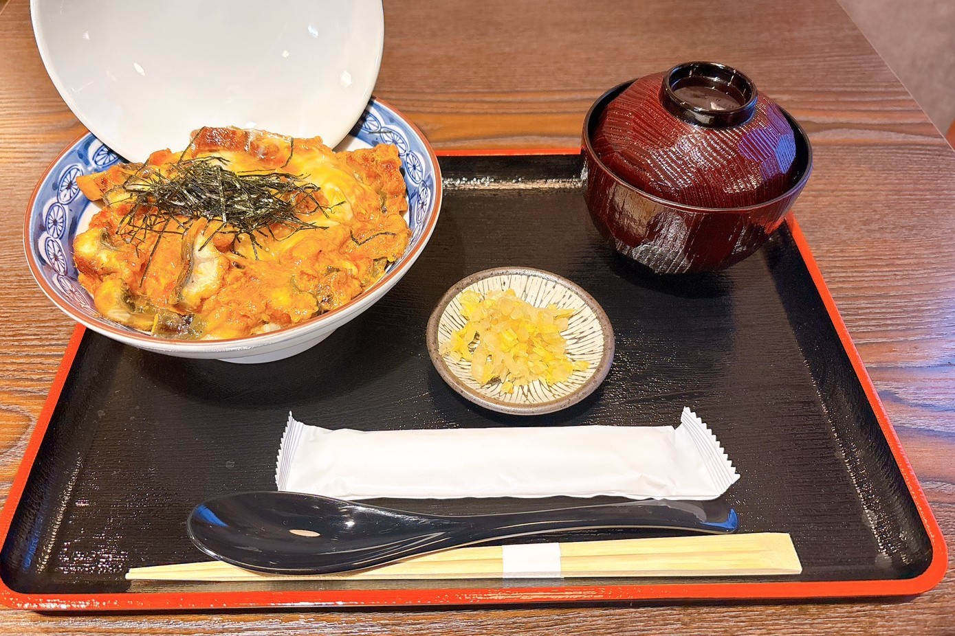 鰻玉丼