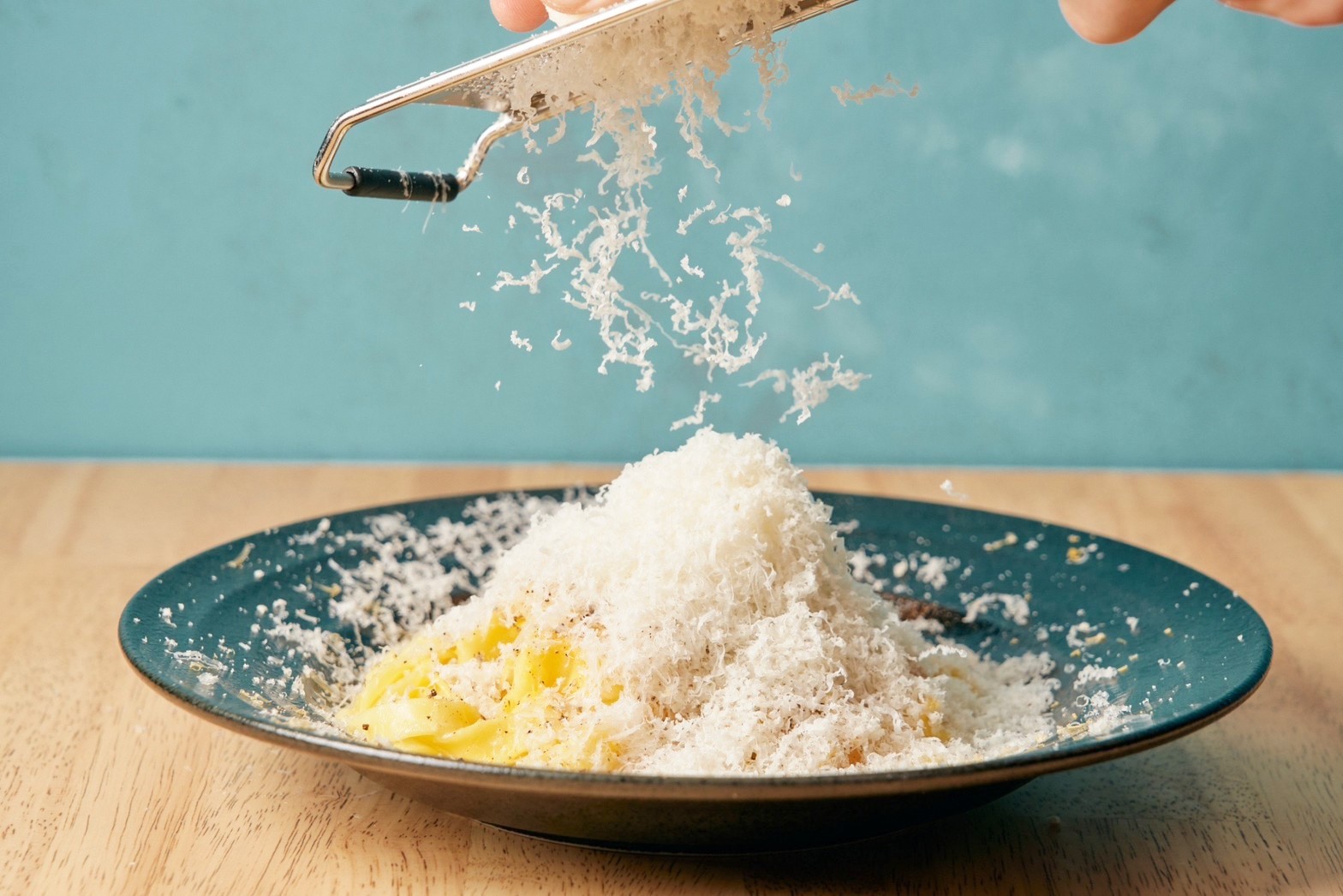 チーズ!チーズ!チーズ!カルボナーラ!(1,540円)