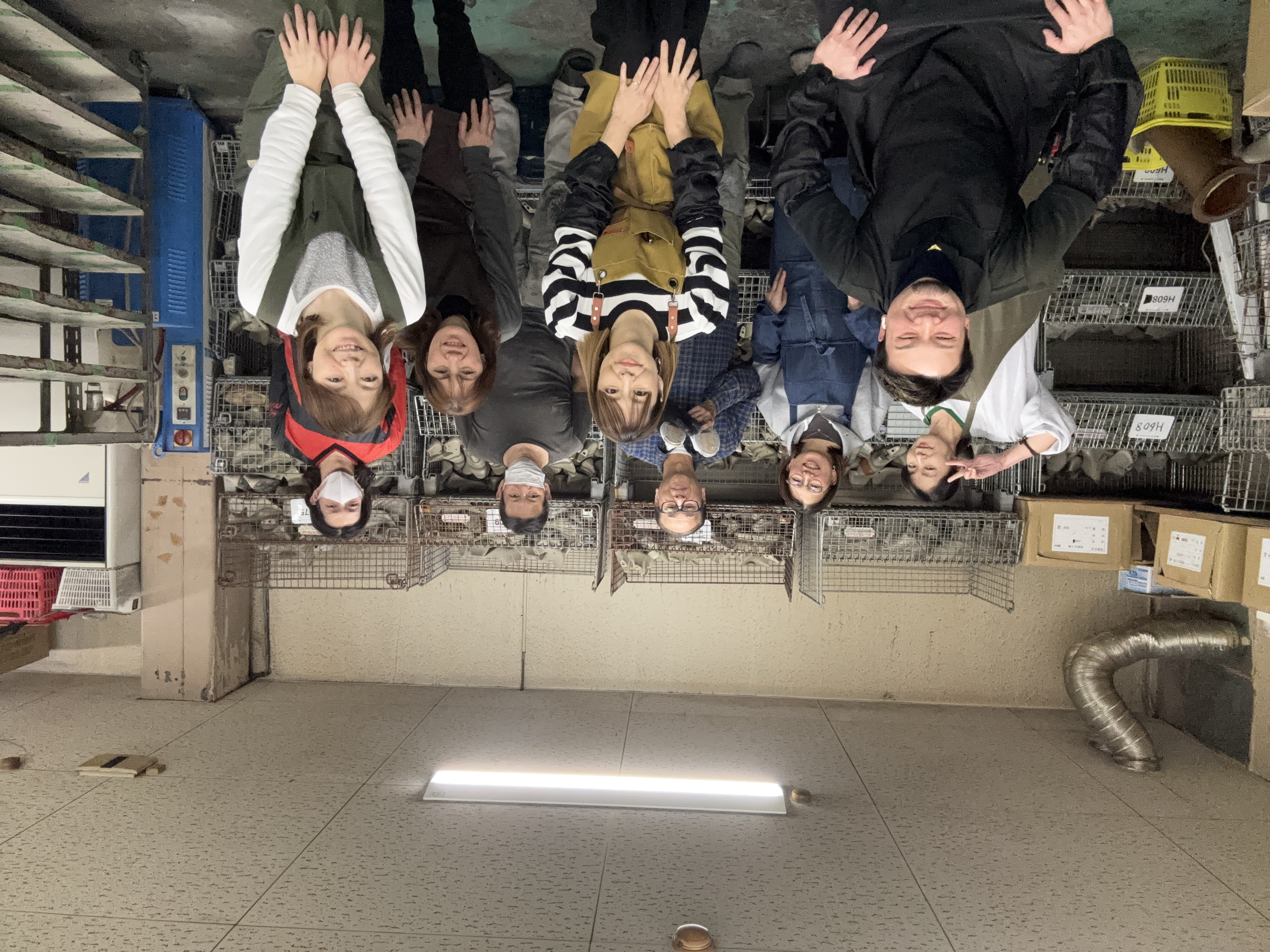 大阪の町工場から熟練の靴職人達がお届けいたします。