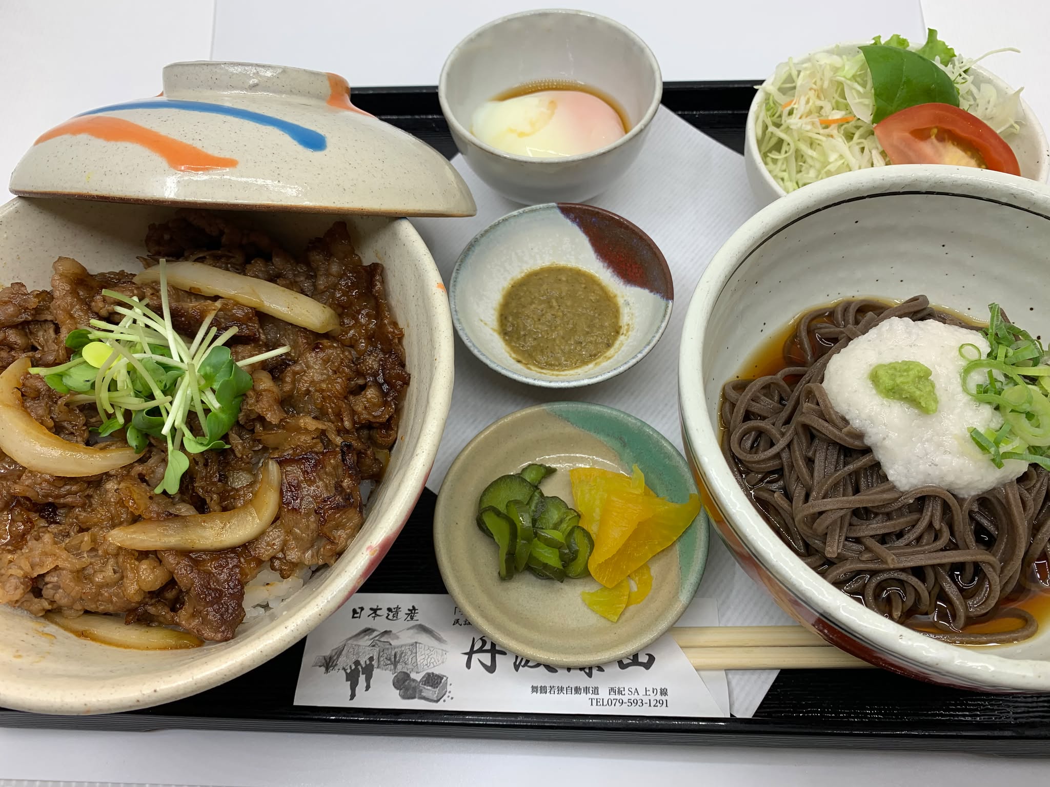 但馬牛の焼肉丼と出石そばセット